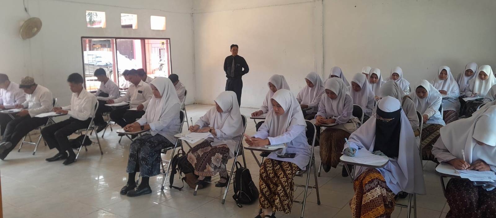 STAI YAPTIP PASAMAN BARAT LAKSANAKAN UJIAN AKHIR SEMESTER  GENAP TAHUN AKADEMIK 2023/2024 